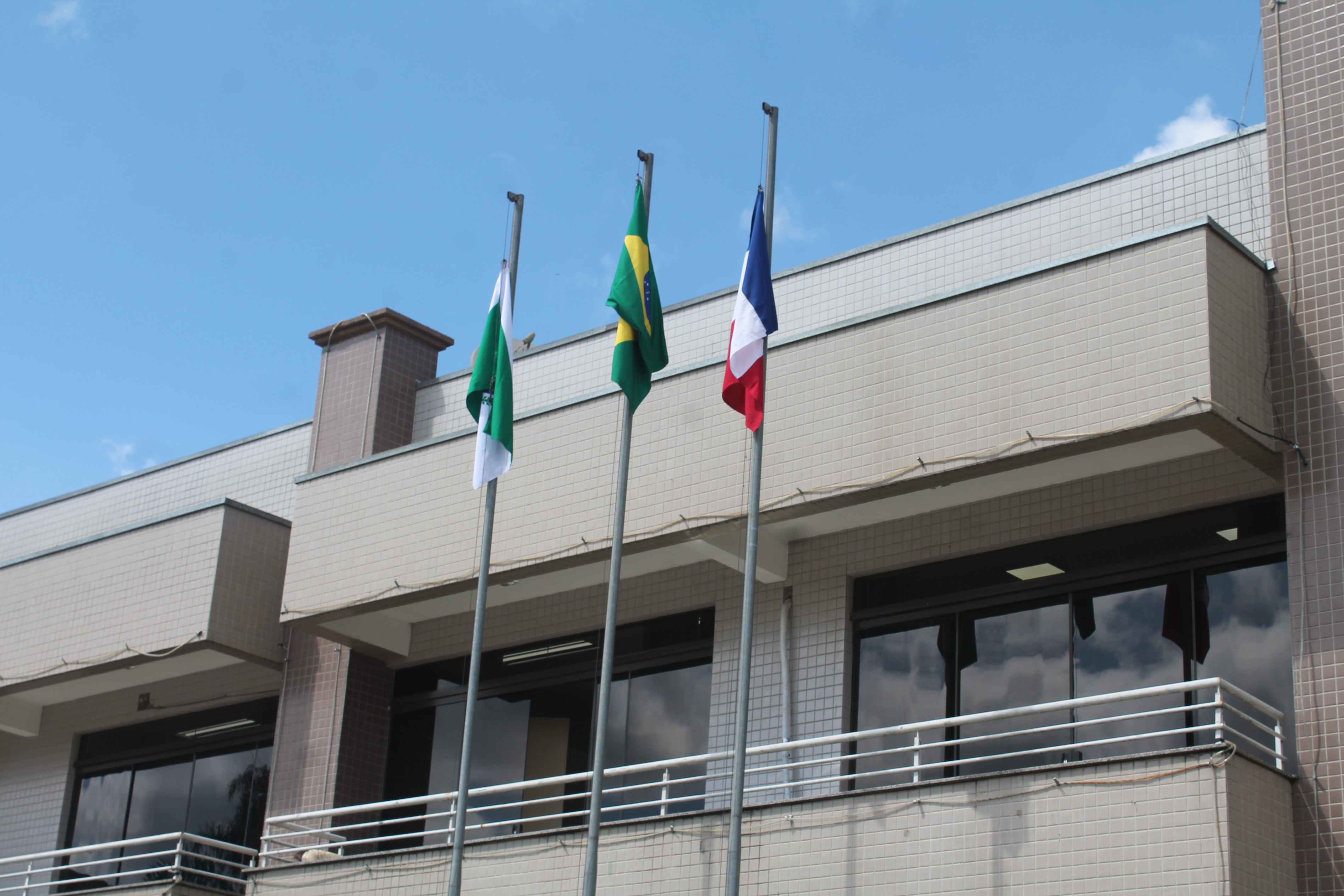 Imagem Noticia: cc0e4662955f594b1e5ec7be7be3efbf.jpg